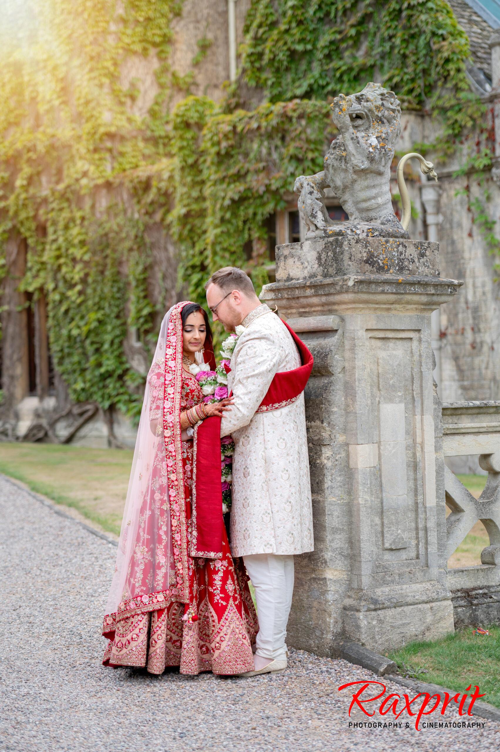 Couple shoot at Manor by the Lake